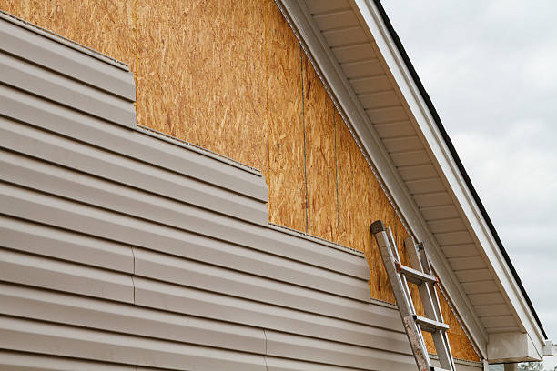24/7 Emergency Storm Damage Siding Repair experts in Gainesville, VA